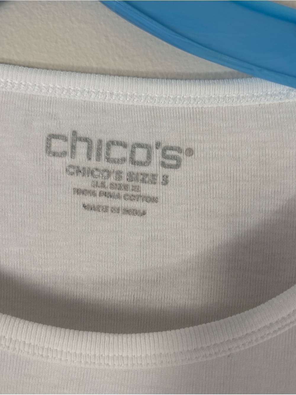 Chico's White Long-Sleeve Scoop Neck Top with Button Cuff - Picture 2 of 6